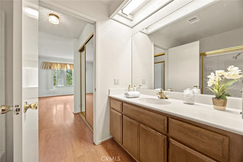 9001 Buckles Street #77 Downey, CA 90241
