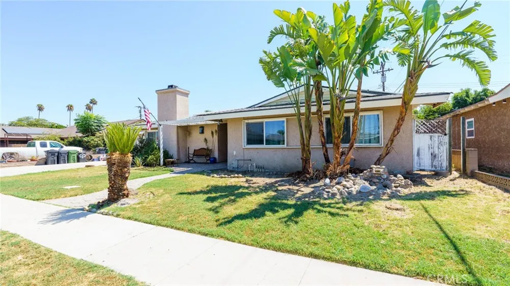 1048 Vallejo Avenue Simi Valley, CA 93065