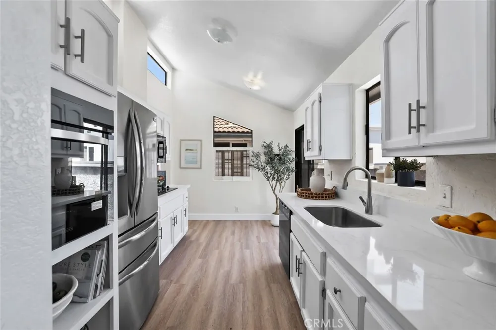 119 2nd Street Seal Beach, CA 90740