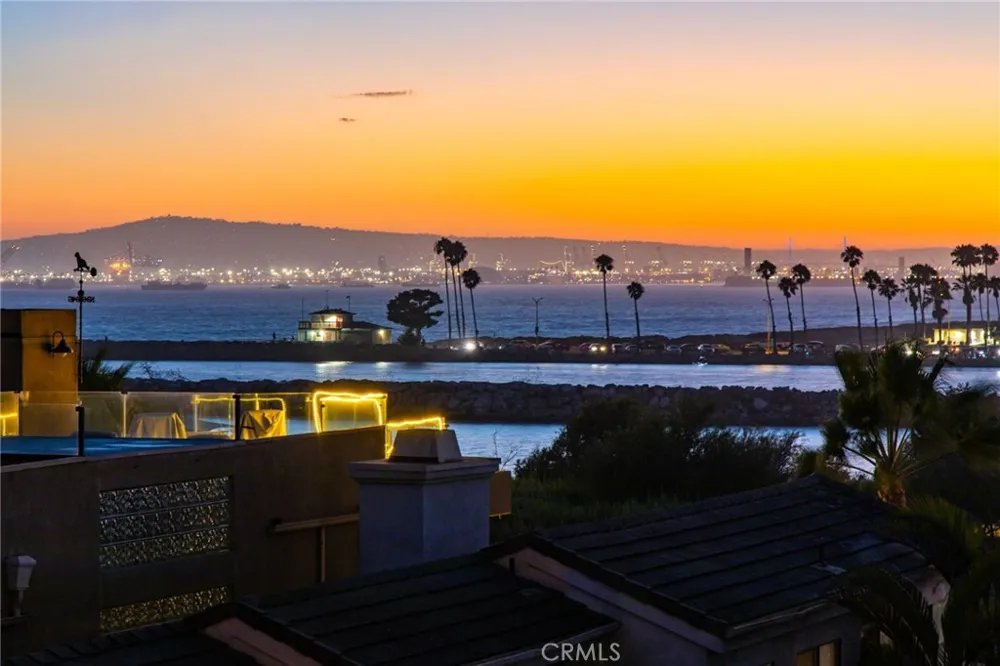 119 2nd Street Seal Beach, CA 90740