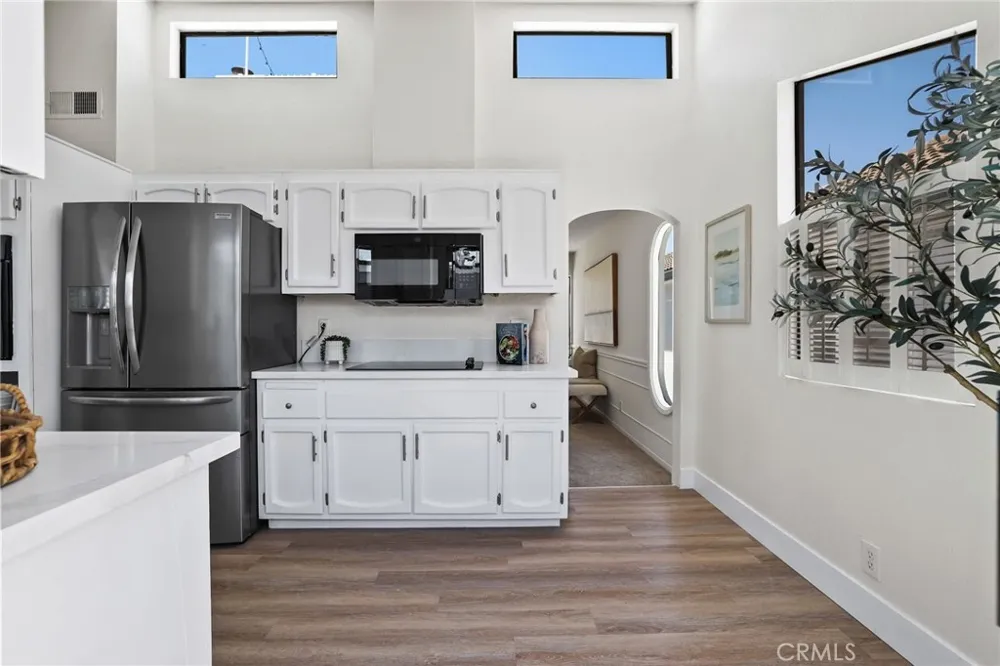 119 2nd Street Seal Beach, CA 90740
