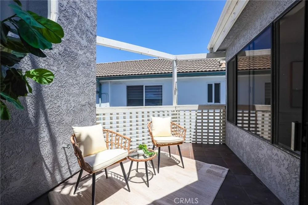 119 2nd Street Seal Beach, CA 90740