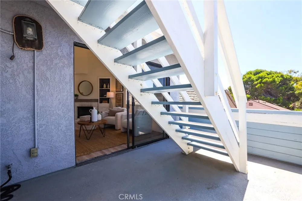 119 2nd Street Seal Beach, CA 90740