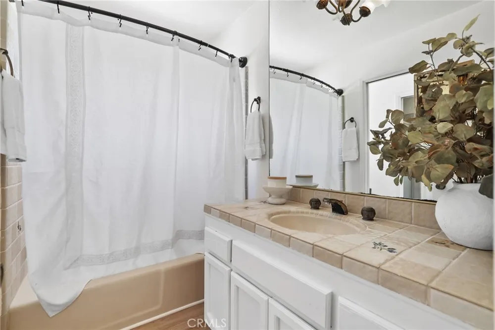 119 2nd Street Seal Beach, CA 90740