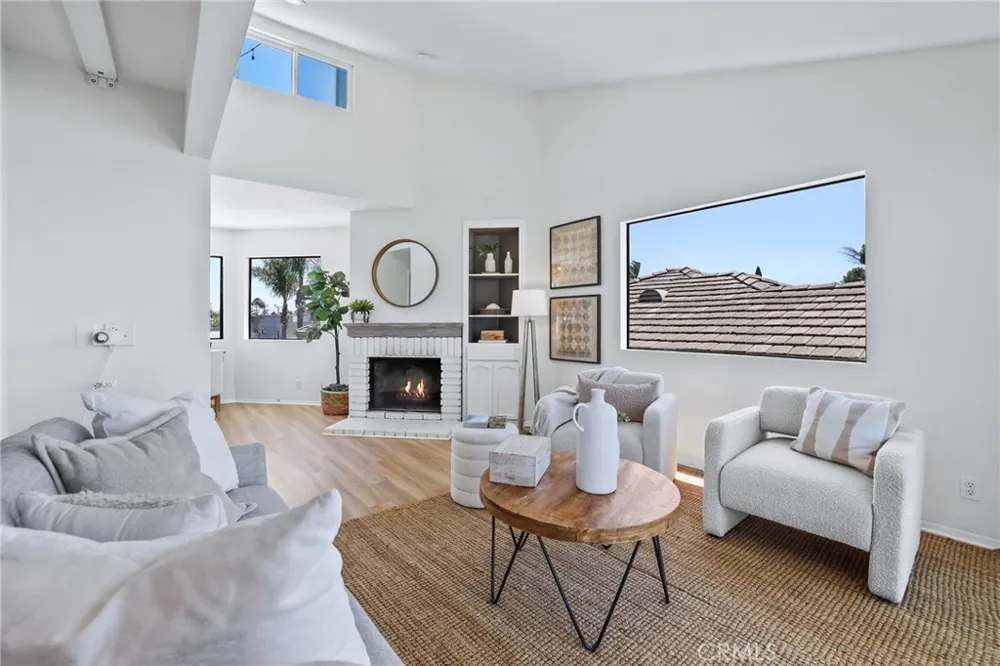119 2nd Street Seal Beach, CA 90740