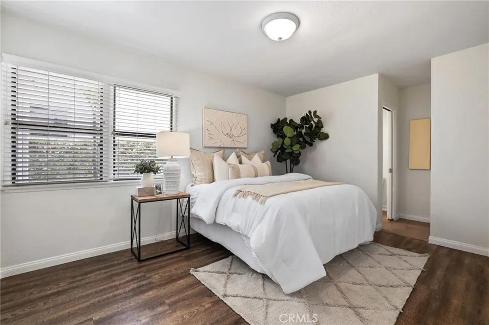 119 2nd Street Seal Beach, CA 90740