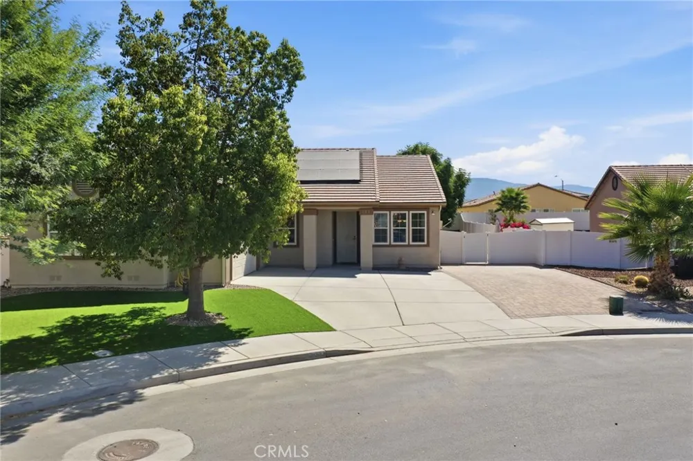 123 Lily San Jacinto, CA 92583