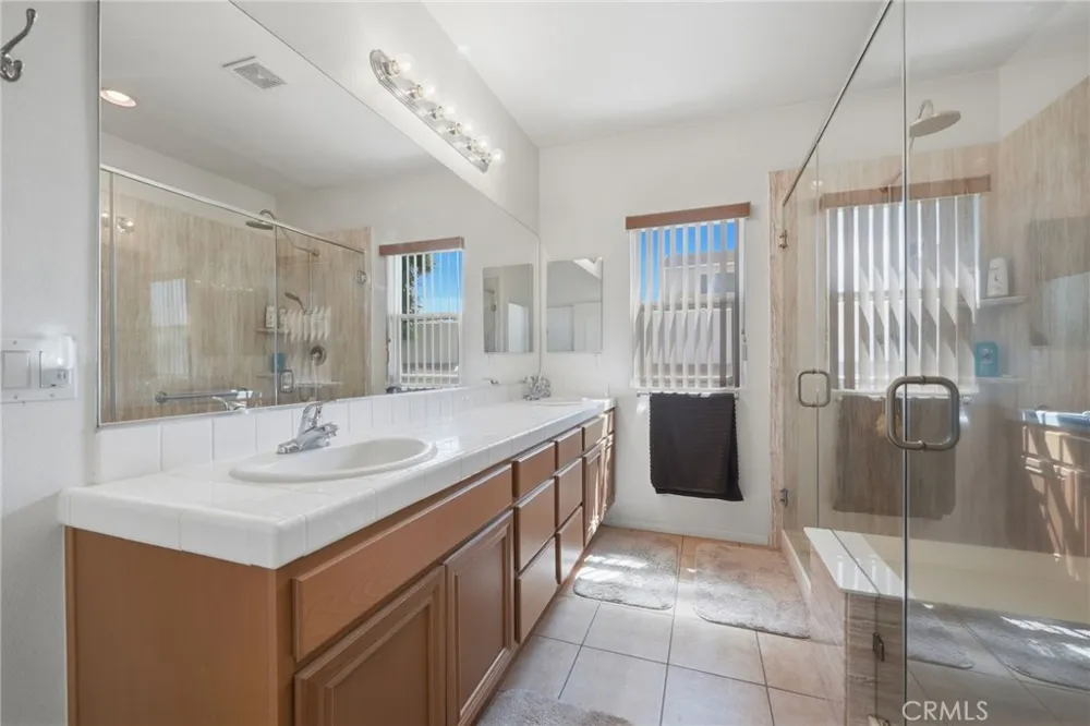 123 Lily San Jacinto, CA 92583