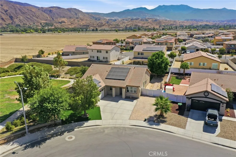 123 Lily San Jacinto, CA 92583