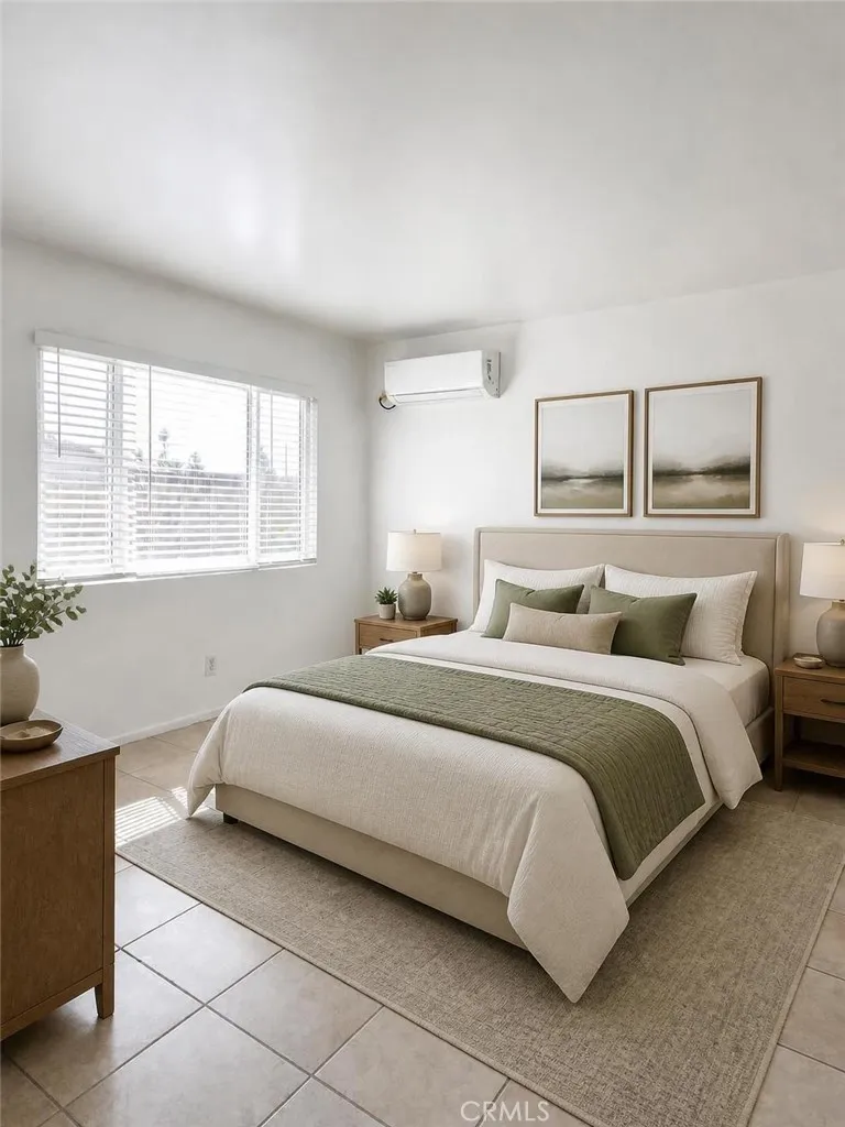 343 W Tramview Palm Springs, CA 92262
