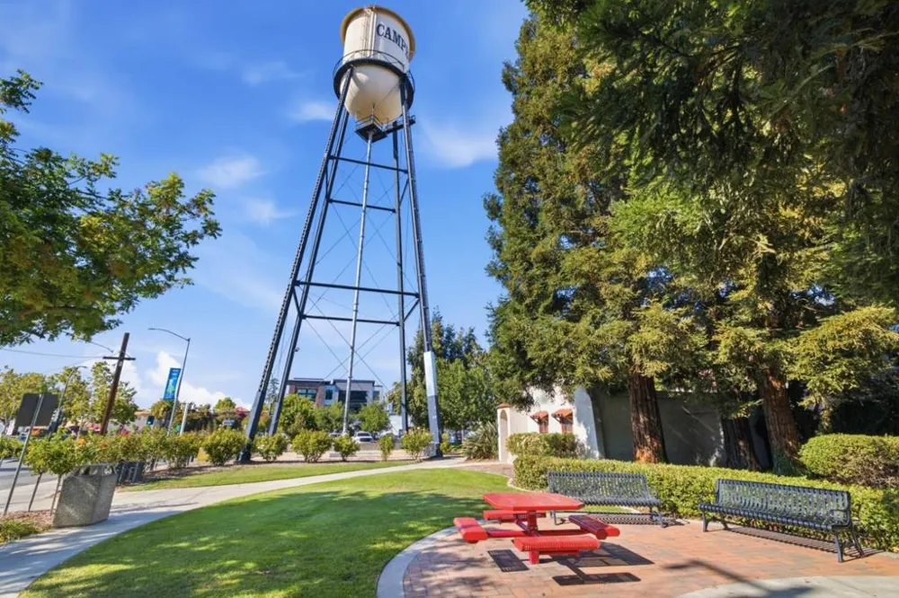 92 S 1st Street Campbell, CA 95008