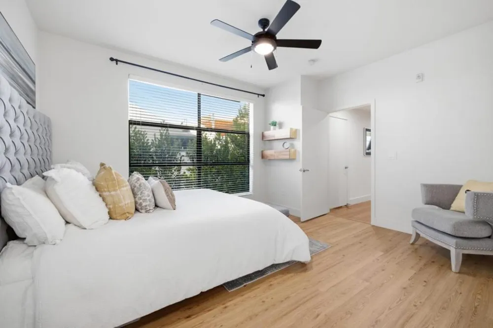 92 S 1st Street Campbell, CA 95008