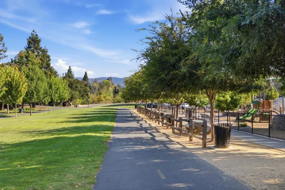 92 S 1st Street Campbell, CA 95008