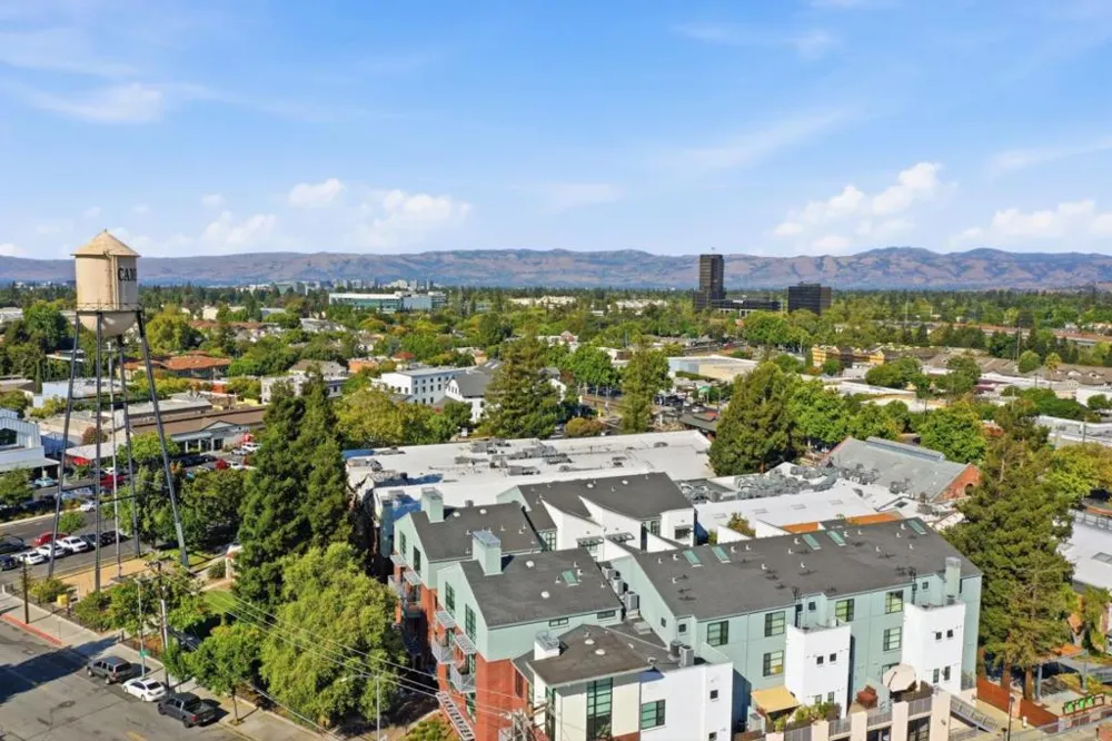 92 S 1st Street Campbell, CA 95008