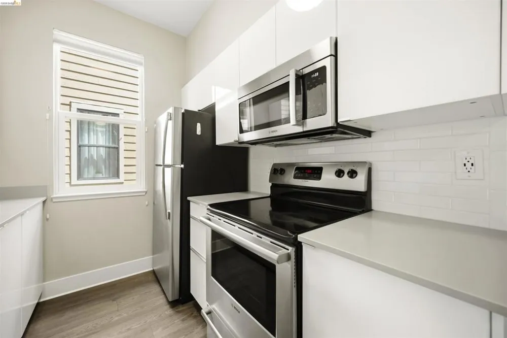 109 Shoreline Ct Richmond, CA 94804