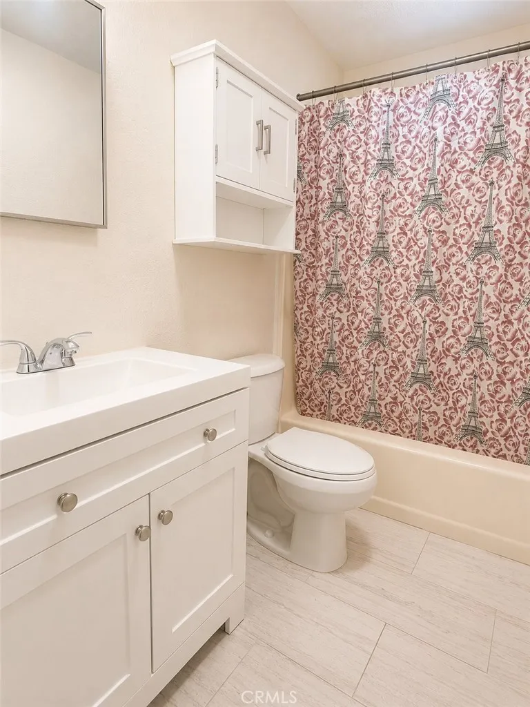 9530 Anza Lucerne Valley, CA 92356