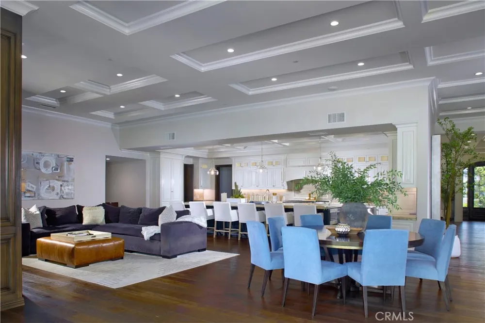 4 Inverness Lane Newport Beach, CA 92660