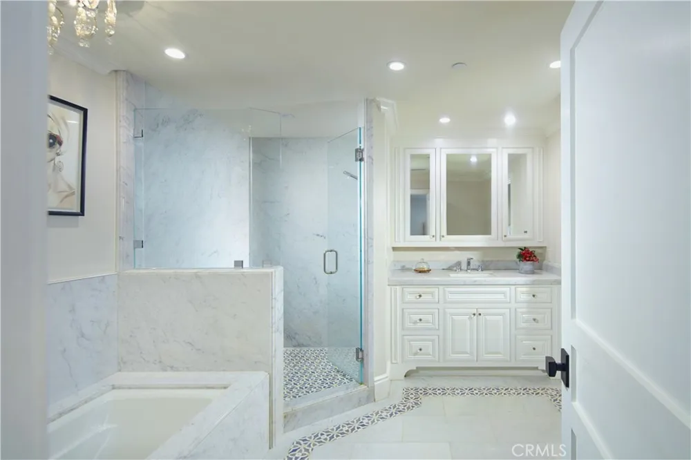 4 Inverness Lane Newport Beach, CA 92660