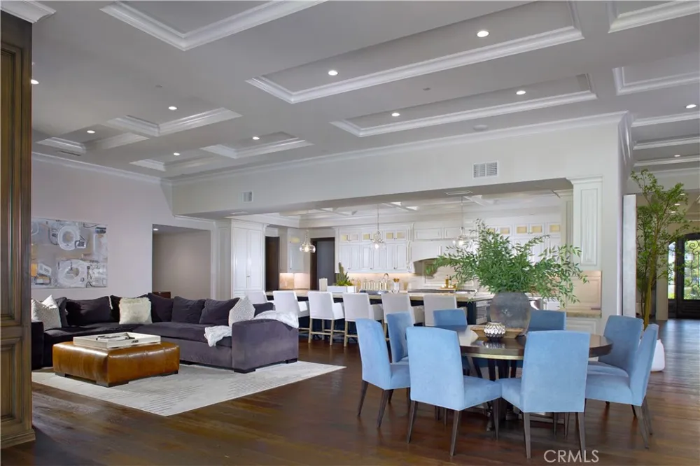 4 Inverness Lane Newport Beach, CA 92660