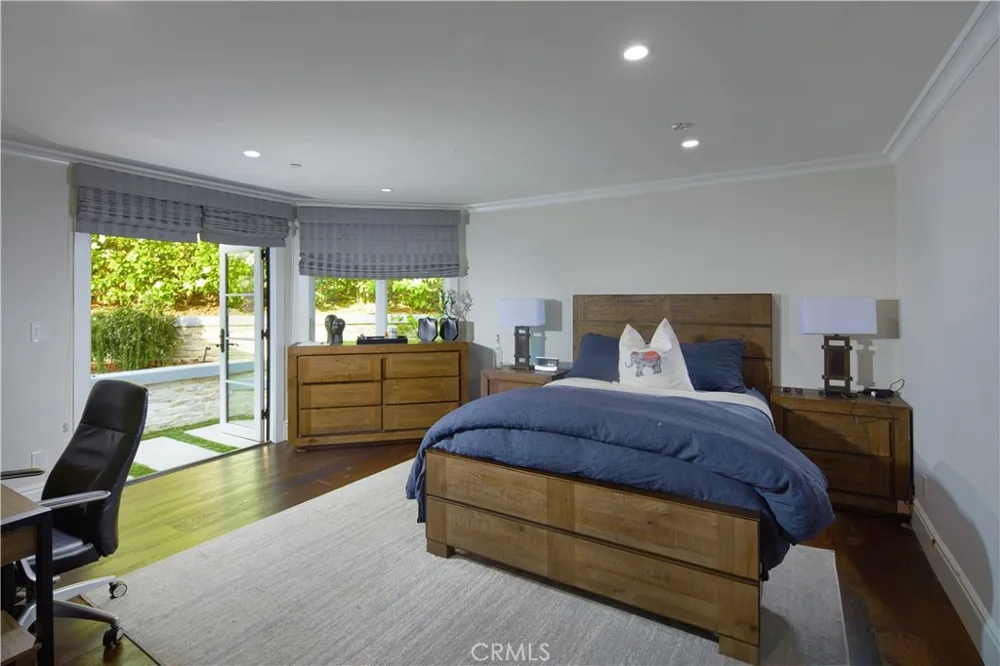 4 Inverness Lane Newport Beach, CA 92660