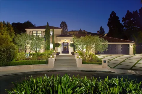 4 Inverness Lane