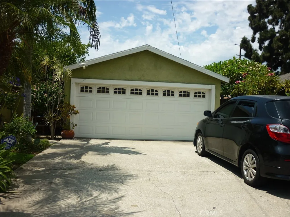 4011 Cedar Avenue El Monte, CA 91731