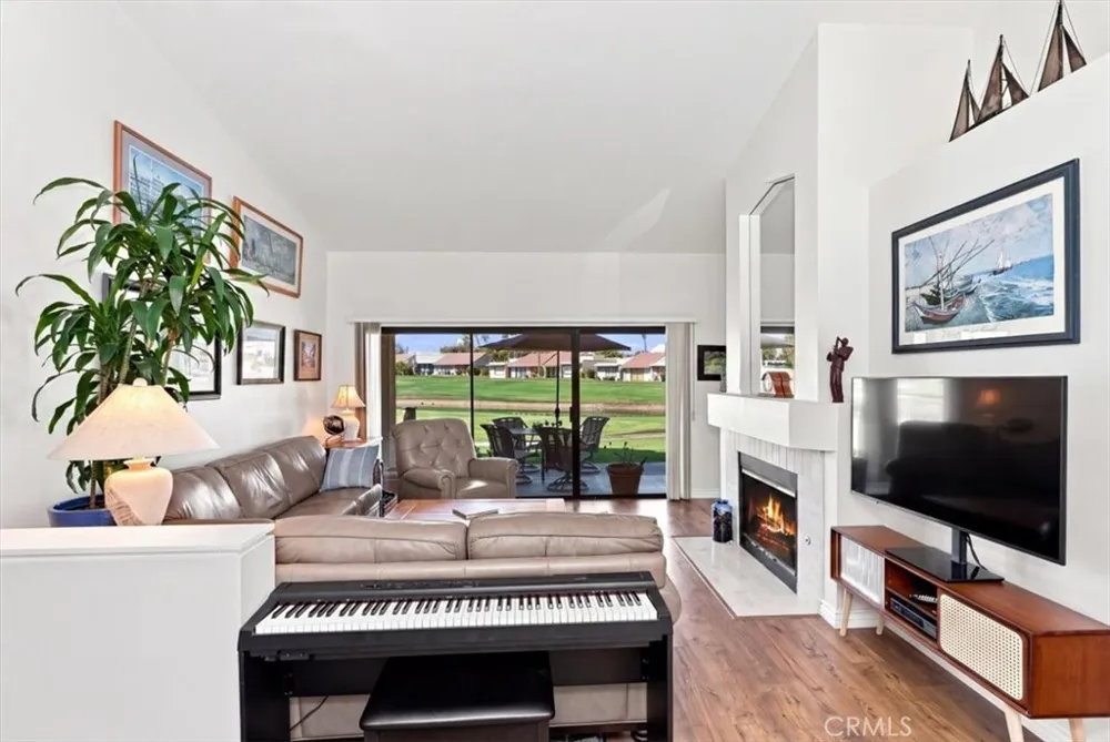 41970 Preston Palm Desert, CA 92211