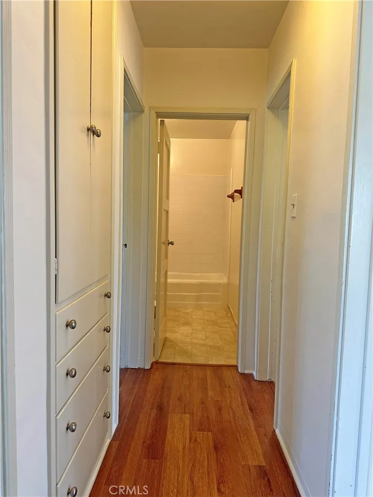 1609 E Chevy Chase Drive #1611 Glendale, CA 91206
