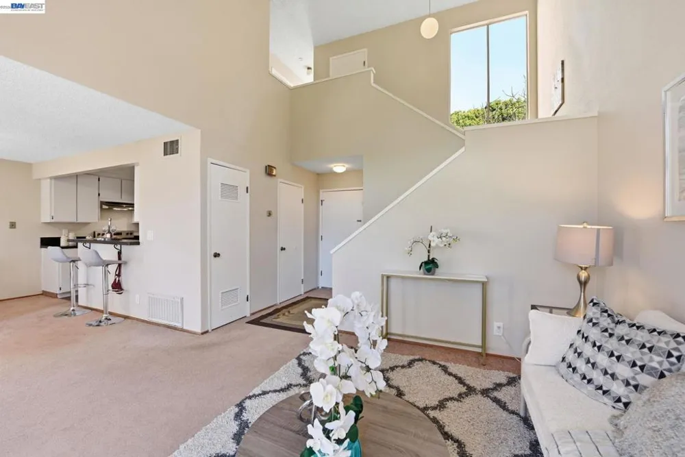 27773 Pistachio Ct Hayward, CA 94544