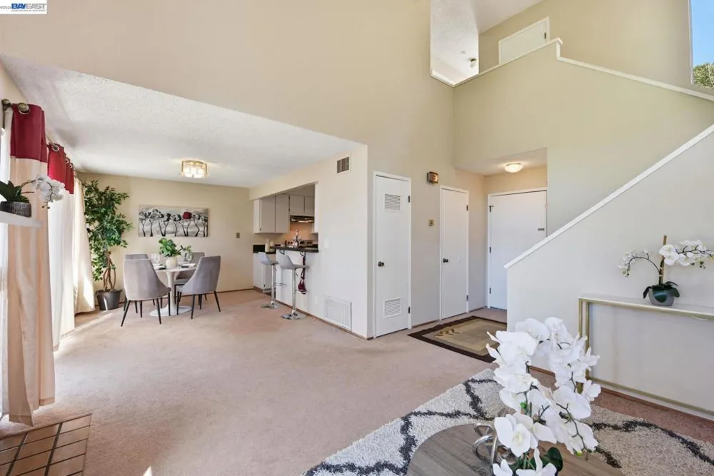 27773 Pistachio Ct Hayward, CA 94544