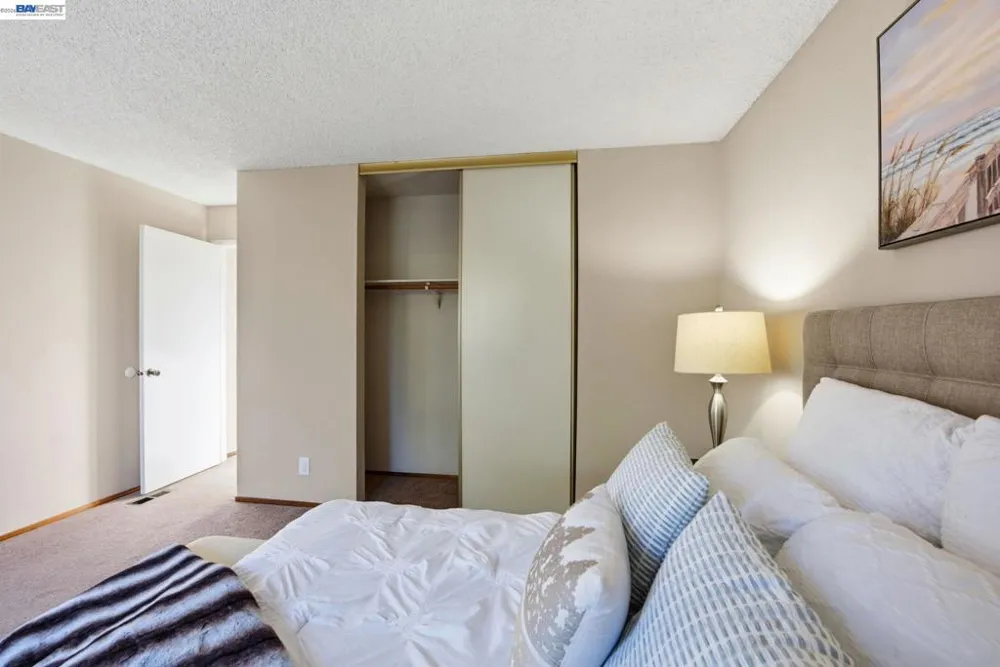 27773 Pistachio Ct Hayward, CA 94544