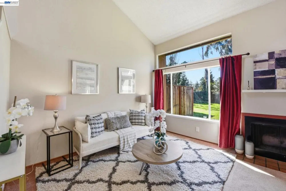 27773 Pistachio Ct Hayward, CA 94544