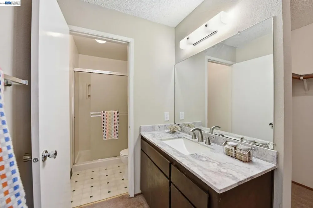 27773 Pistachio Ct Hayward, CA 94544