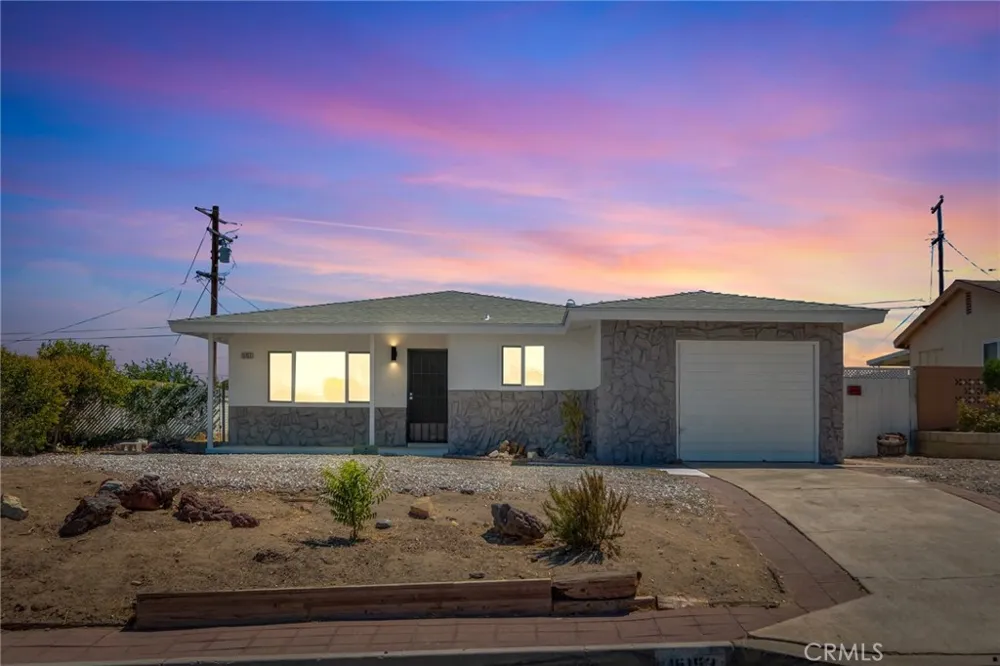 15153 Prado Court Victorville, CA 92395