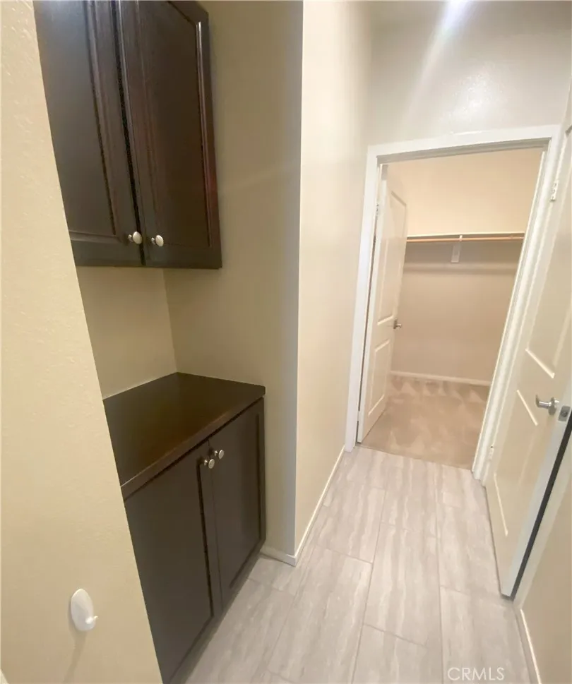 13024 Union Hawthorne, CA 90250