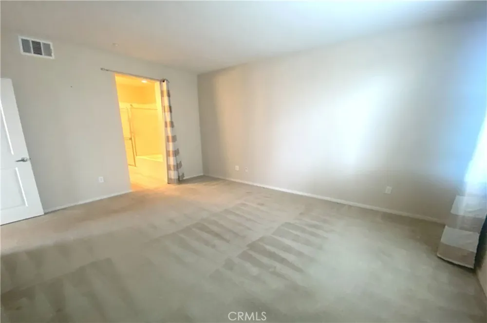 13024 Union Hawthorne, CA 90250