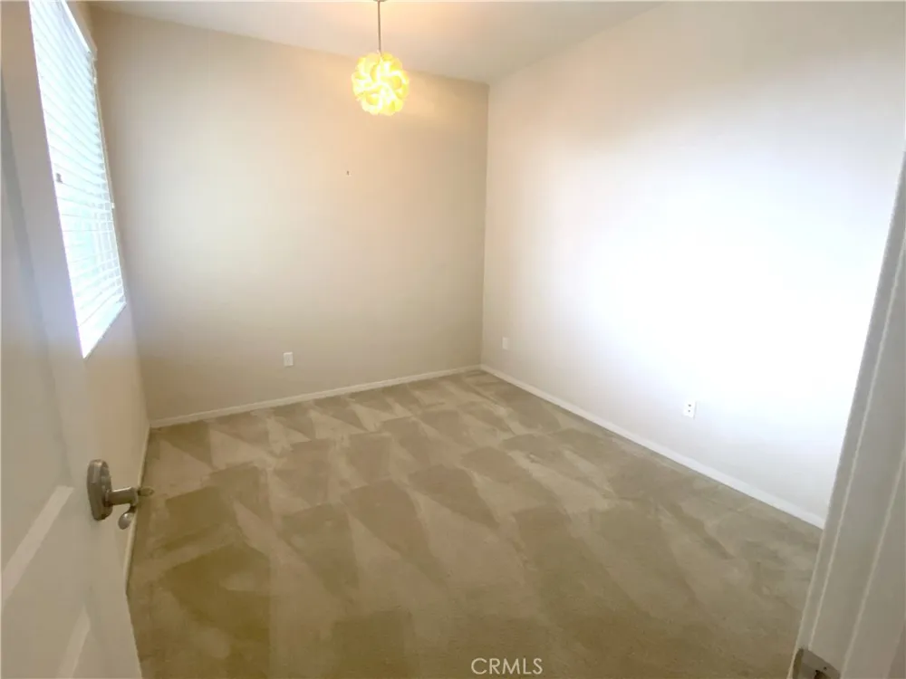 13024 Union Hawthorne, CA 90250