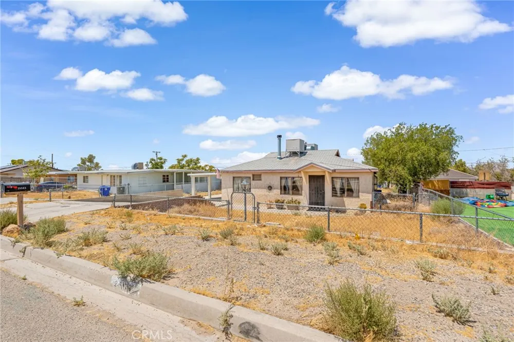 25562 Bejoal Barstow, CA 92311
