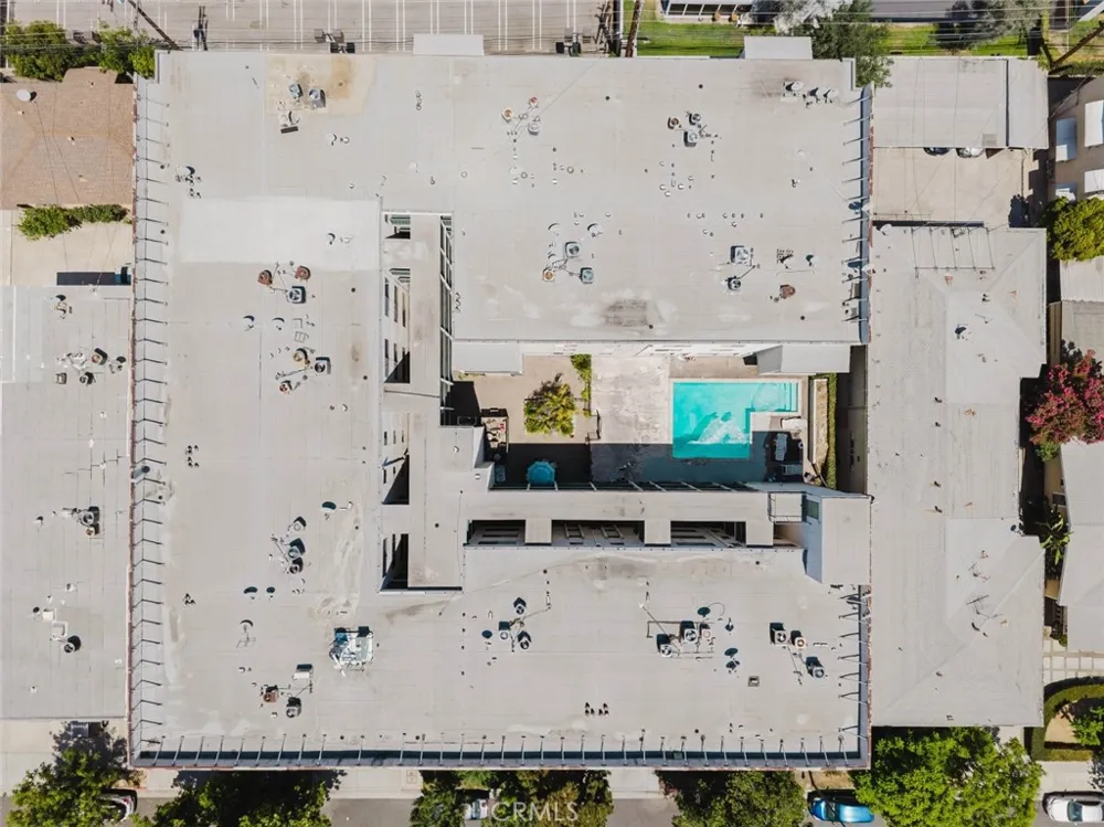 333 Burchett Street #111 Glendale, CA 91203
