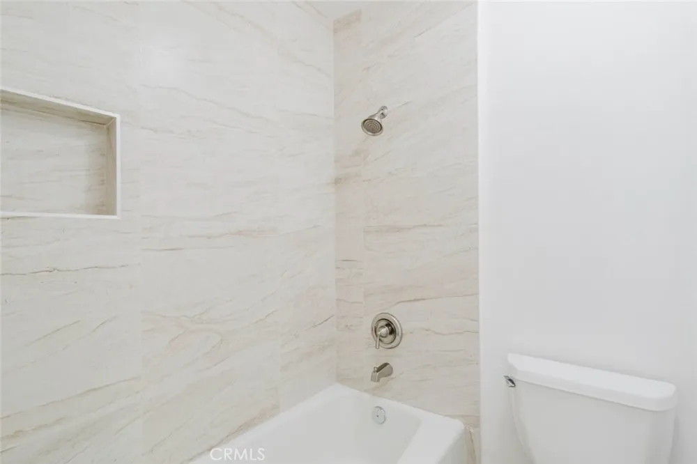 333 Burchett Street #111 Glendale, CA 91203