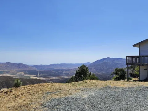 461 Manzanita Drive
