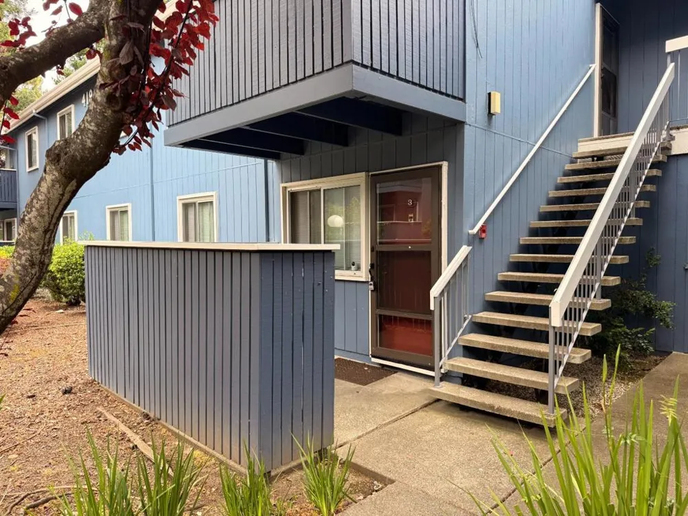 419 Piccadilly Place #3 San Bruno, CA 94066
