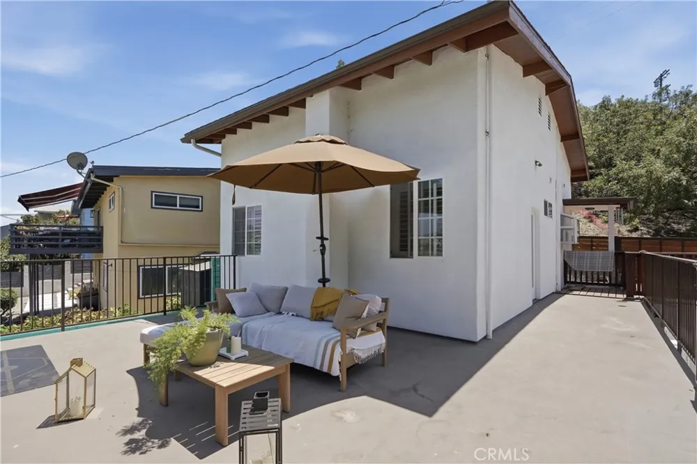 4511 Bedilion Los Angeles, CA 90032