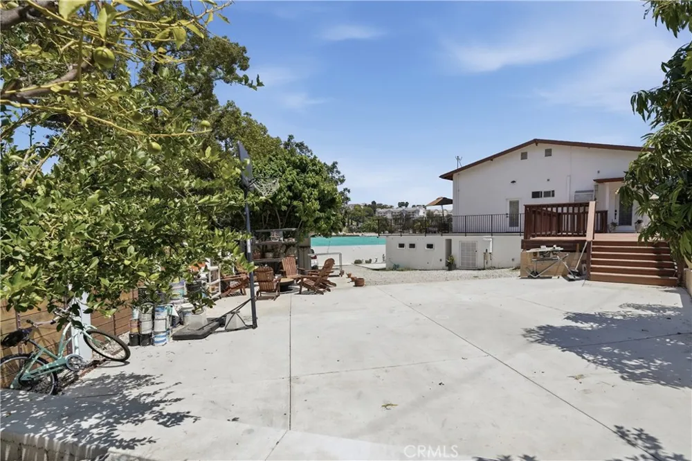 4511 Bedilion Los Angeles, CA 90032