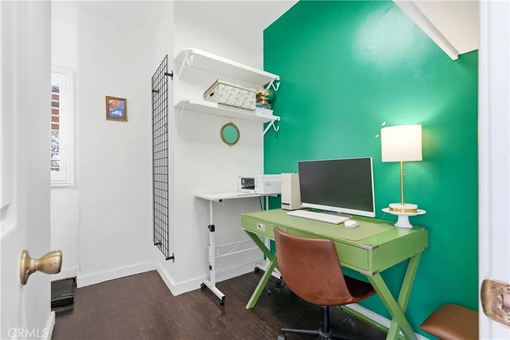 4511 Bedilion Los Angeles, CA 90032