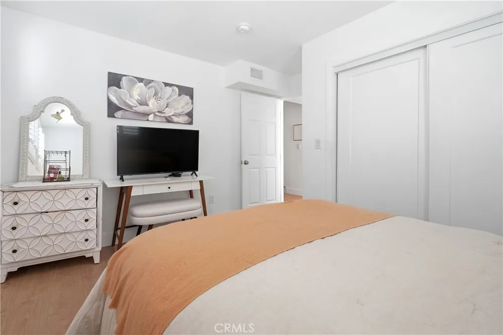 4511 Bedilion Los Angeles, CA 90032