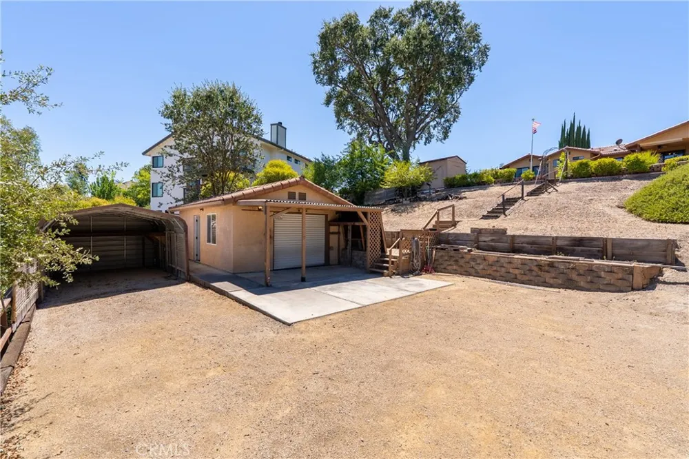 738 Orchard Paso Robles, CA 93446