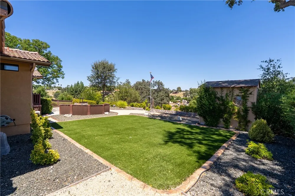 738 Orchard Paso Robles, CA 93446