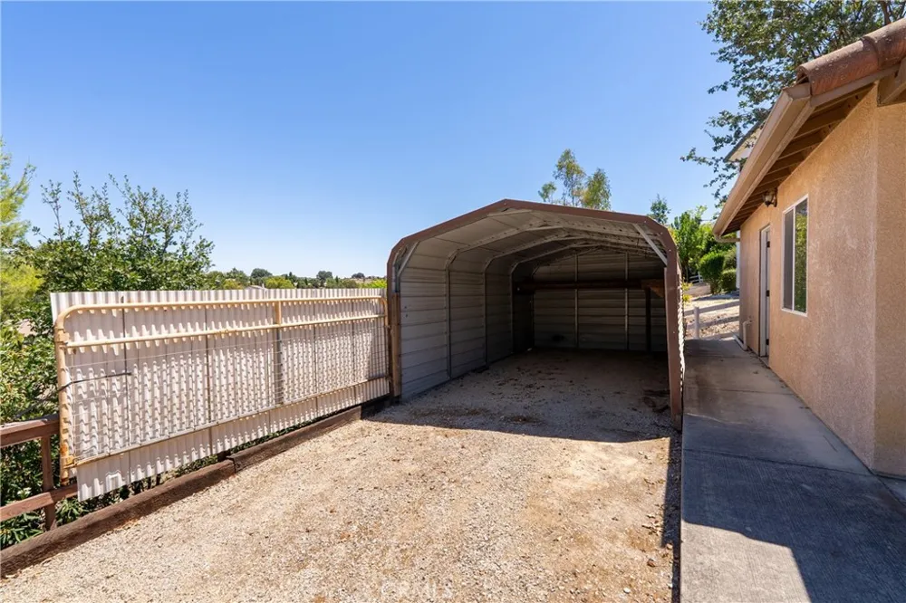 738 Orchard Paso Robles, CA 93446