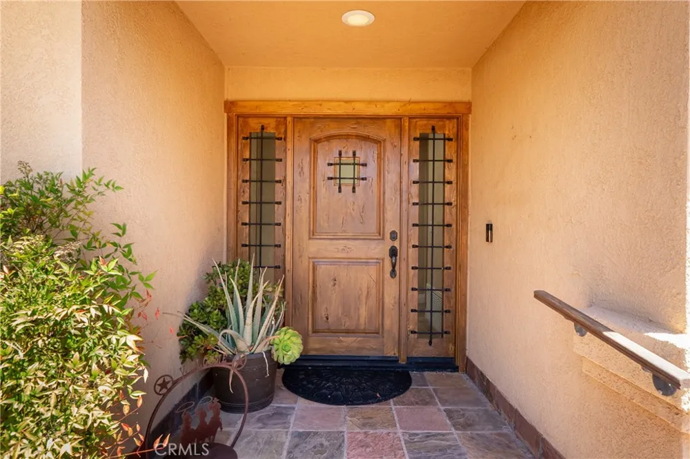 738 Orchard Paso Robles, CA 93446